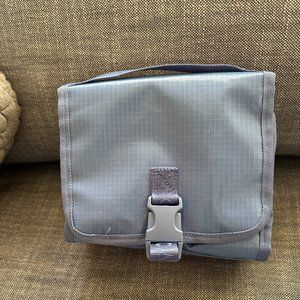 Calpak Terra Toiletry Bag (Glacier)